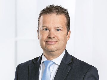 Thomas Bollhalder - Kundenbetreuer für Senioren bei der Züricher Bank Maerki Baumann